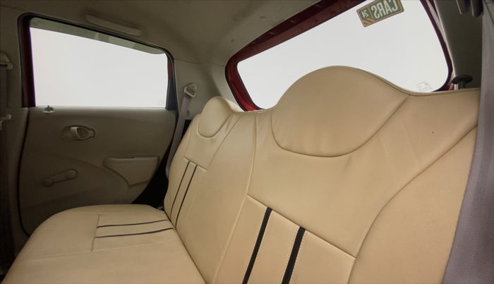 2017 Datsun Go T, Petrol, Manual, 46,059 km, Right Side Rear Door Cabin