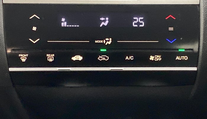 2018 Honda WR-V 1.5 i-DTEC VX MT, Diesel, Manual, 92,994 km, Automatic Climate Control