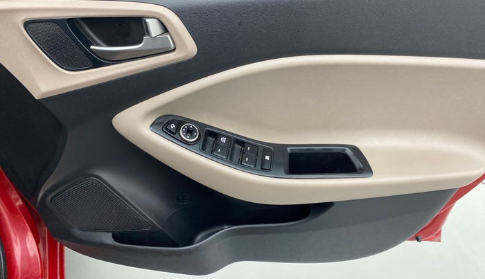2016 Hyundai Elite i20 Sportz 1.2 VTVT MT, Petrol, Manual, 32,466 km, Driver Side Door Panels Control
