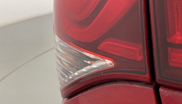 2016 Hyundai Elite i20 Sportz 1.2 VTVT MT, Petrol, Manual, 32,466 km, Left tail light - Minor damage