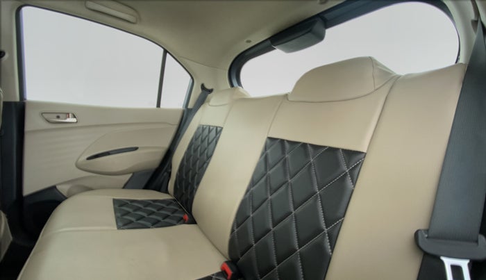 2019 Hyundai NEW SANTRO 1.1 MAGNA AMT, Petrol, Automatic, 21,022 km, Right Side Rear Door Cabin