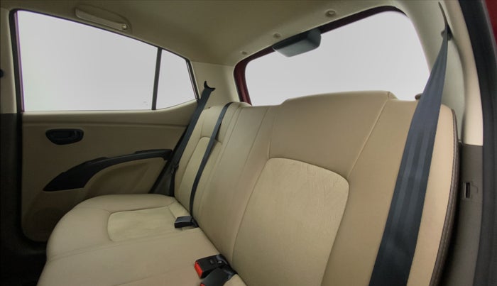 2014 Hyundai i10 MAGNA 1.1 IRDE2, Petrol, Manual, 32,753 km, Right Side Rear Door Cabin