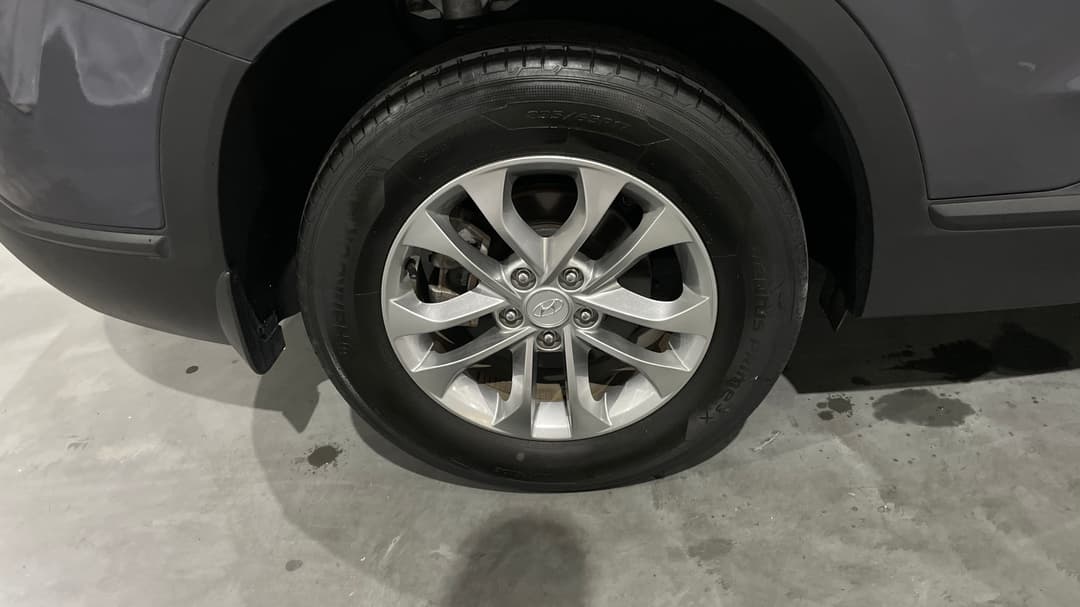 2023 Hyundai Santa Fe Mpi (2WD), Automatic, 49279 km, Right Rear Wheel