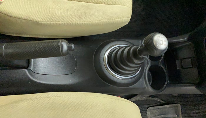 2014 Honda Brio S MT, Petrol, Manual, 23,624 km, Gear Lever