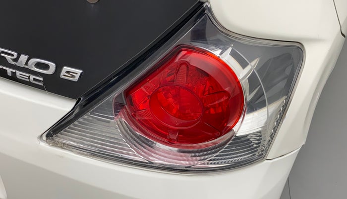 2014 Honda Brio S MT, Petrol, Manual, 23,624 km, Right tail light - Minor damage