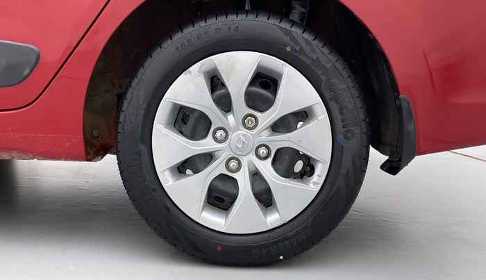 2016 Hyundai Xcent S 1.2, Petrol, Manual, 29,568 km, Left Rear Wheel