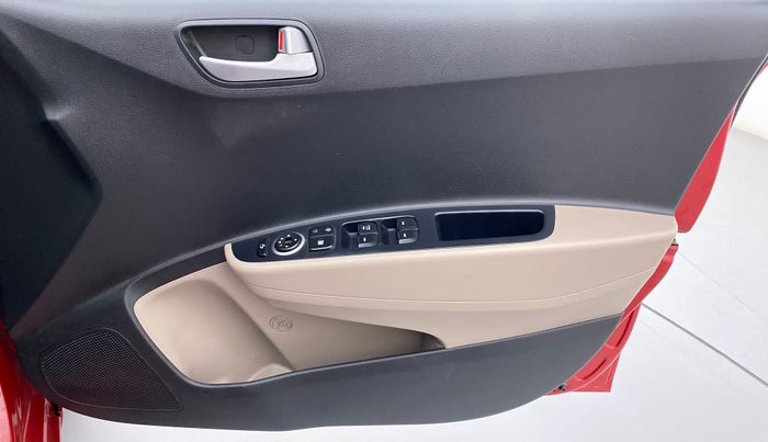 2016 Hyundai Xcent S 1.2, Petrol, Manual, 29,568 km, Driver Side Door Panels Control