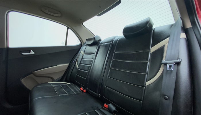 2016 Hyundai Xcent S 1.2, Petrol, Manual, 29,568 km, Right Side Rear Door Cabin