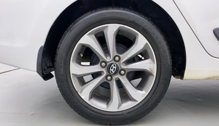 2018 Hyundai Xcent SX 1.2 (O), Petrol, Manual, 12,880 km, Right Rear Wheel
