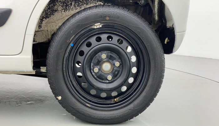 2018 Maruti Wagon R 1.0 VXI AMT, Petrol, Automatic, 14,995 km, Left Rear Wheel