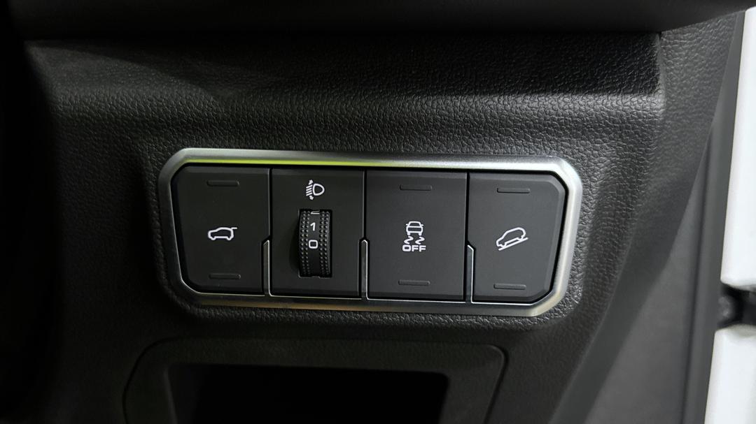 2022 GWM Haval H6 Ultra Hybrid, Automatic, 20377 km, Utility Switches/Buttons
