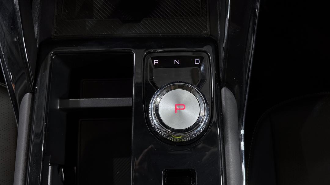 2022 GWM Haval H6 Ultra Hybrid, Automatic, 20377 km, Gear Lever 
