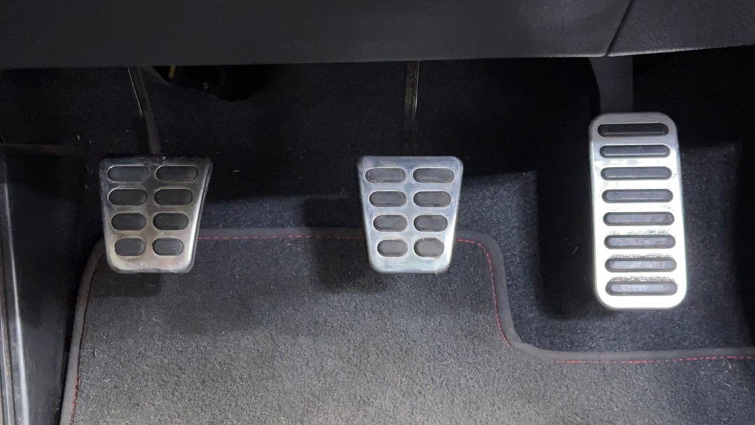 Pedals and Footmat