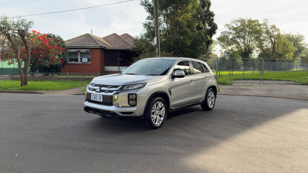 Left Front Diagonal (45- Degree) View