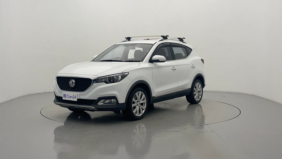 Left Front Diagonal (45- Degree) View