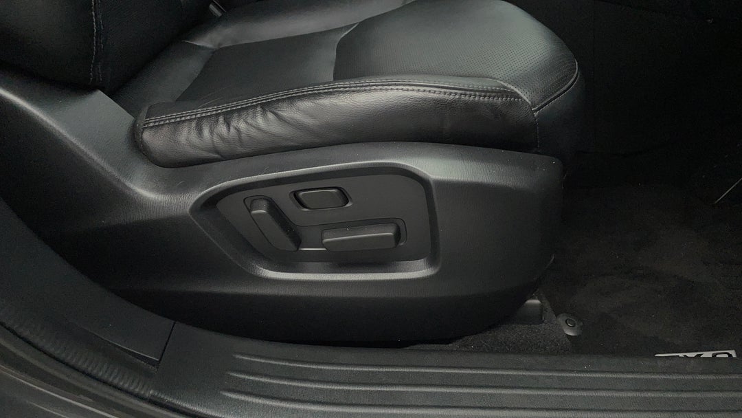 2020 Mazda CX-9 Touring (fwd), Automatic, 80873 km, Drivers Side Adjustment Panel