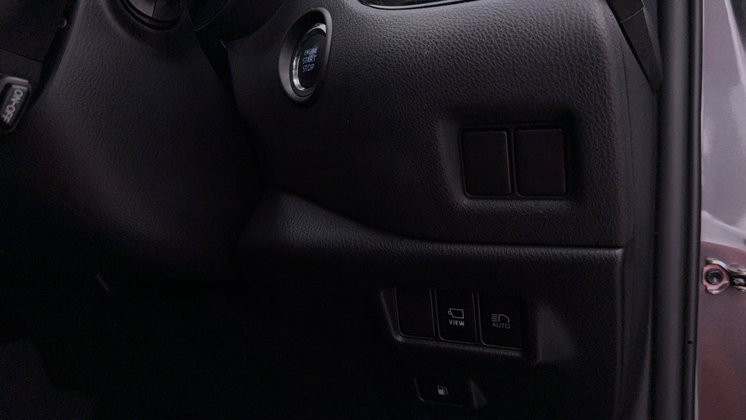 2021 Toyota C-HR Koba (2WD), Automatic, 103892 km, Utility Switches/Buttons