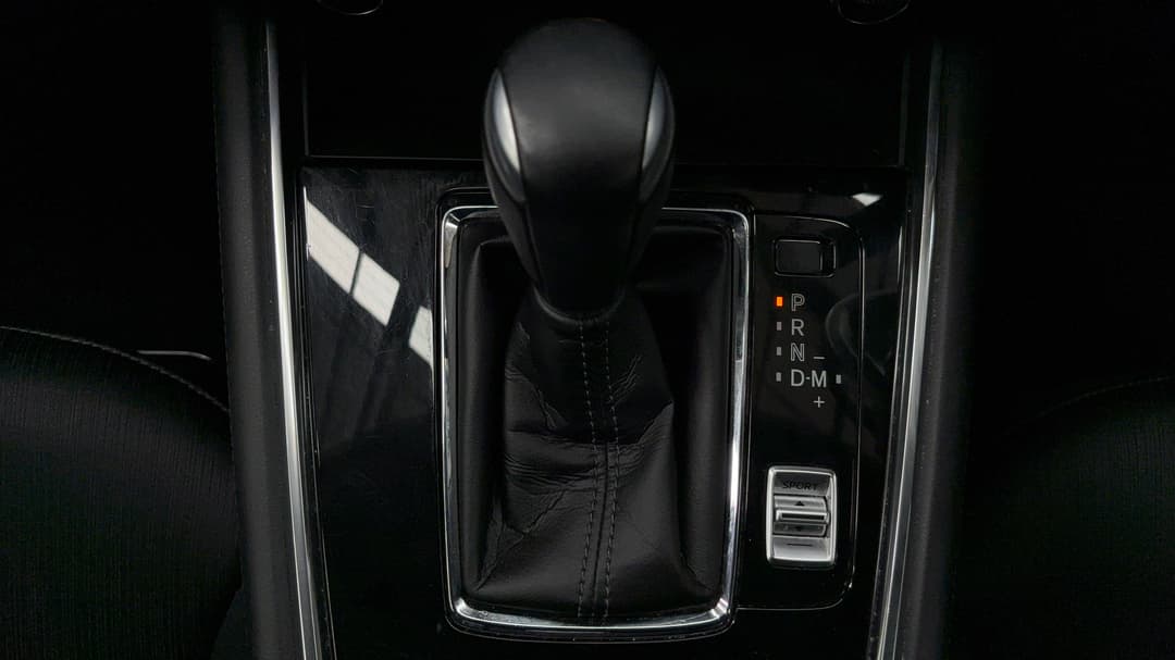 2020 Mazda CX-8 Sport (FWD), Automatic, 42406 km, Gear Lever 