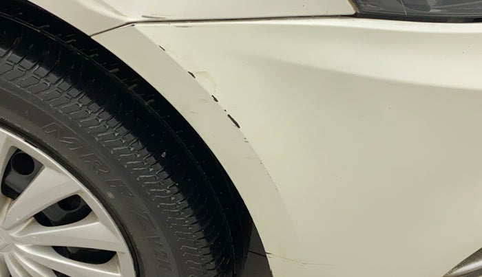2015 Maruti Swift Dzire VXI, Petrol, Manual, 95,456 km, Front bumper - Minor scratches