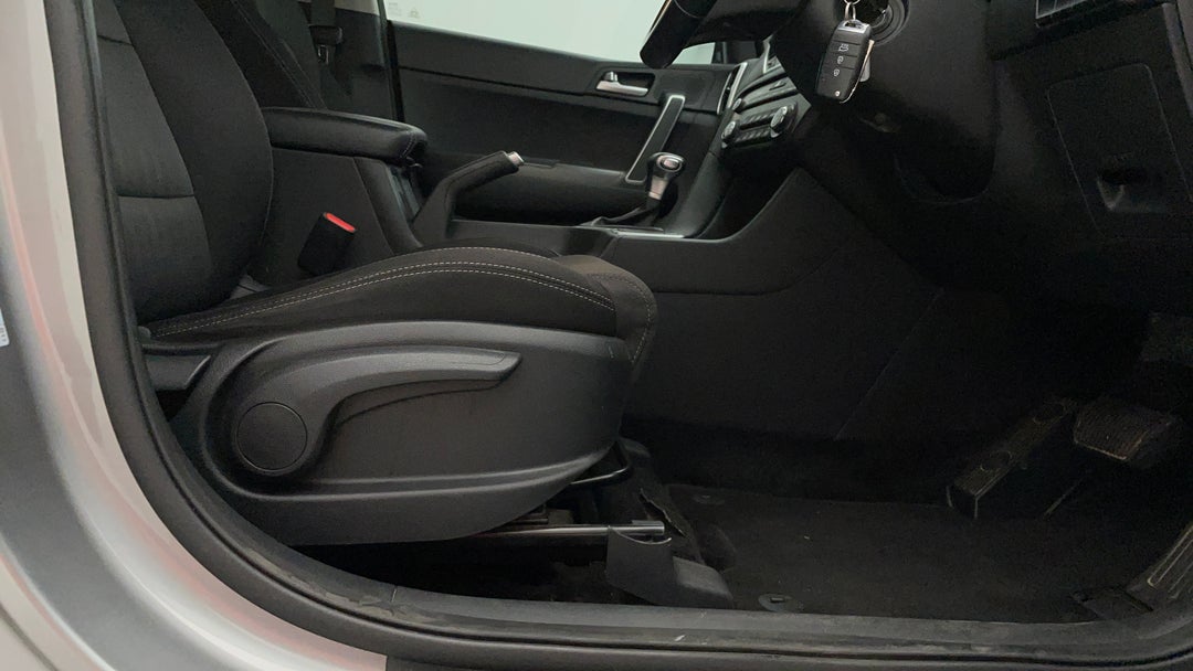 2019 Kia Sportage Si (fwd), Automatic, 108013 km, Drivers Side Adjustment Panel