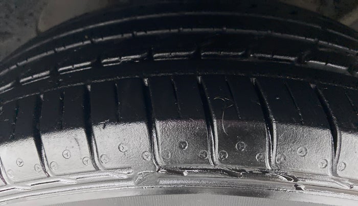 2017 Ford Ecosport 1.5TITANIUM TDCI, Diesel, Manual, 66,822 km, Right Front Tyre Tread