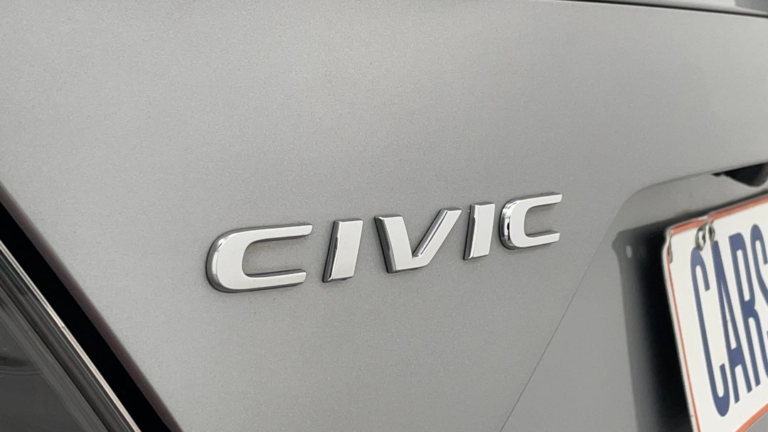 Badge (Boot Left Side)