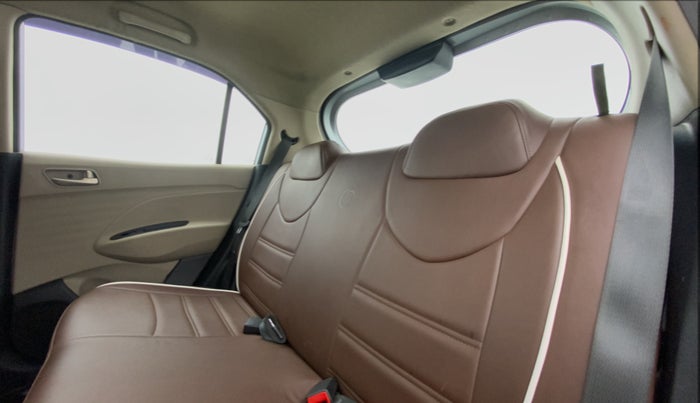 2019 Hyundai NEW SANTRO 1.1 MAGNA MT, Petrol, Manual, 34,113 km, Right Side Rear Door Cabin