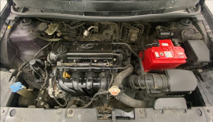 2013 Hyundai Verna FLUIDIC 1.6 VTVT SX, Petrol, Manual, 82,257 km, Open Bonet