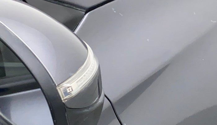 2018 Hyundai Elite i20 SPORTZ 1.2, Petrol, Manual, 21,428 km, Right rear-view mirror - Indicator light not working