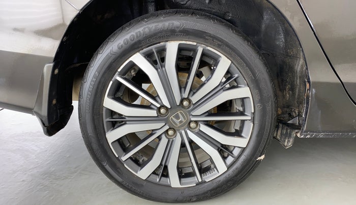 2017 Honda City ZX CVT, Petrol, Automatic, 75,452 km, Right Rear Wheel