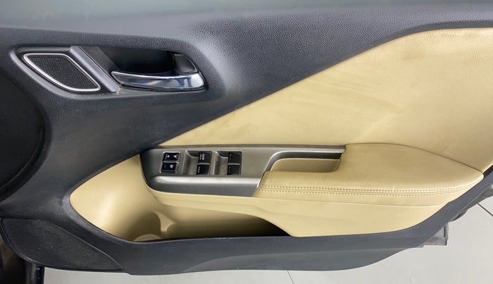 2017 Honda City ZX CVT, Petrol, Automatic, 75,452 km, Driver Side Door Panels Control
