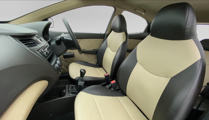2014 Hyundai Eon D LITE PLUS, Petrol, Manual, 41,194 km, Right Side Front Door Cabin