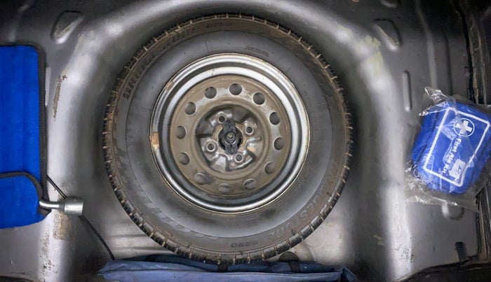2014 Hyundai Eon D LITE PLUS, Petrol, Manual, 41,194 km, Spare Tyre