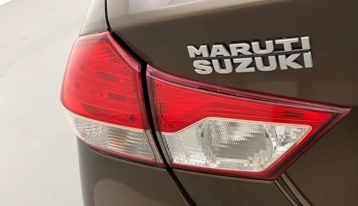 2015 Maruti Ciaz ZXI, Petrol, Manual, 54,694 km, Left tail light - < 2 inches,no. = 2