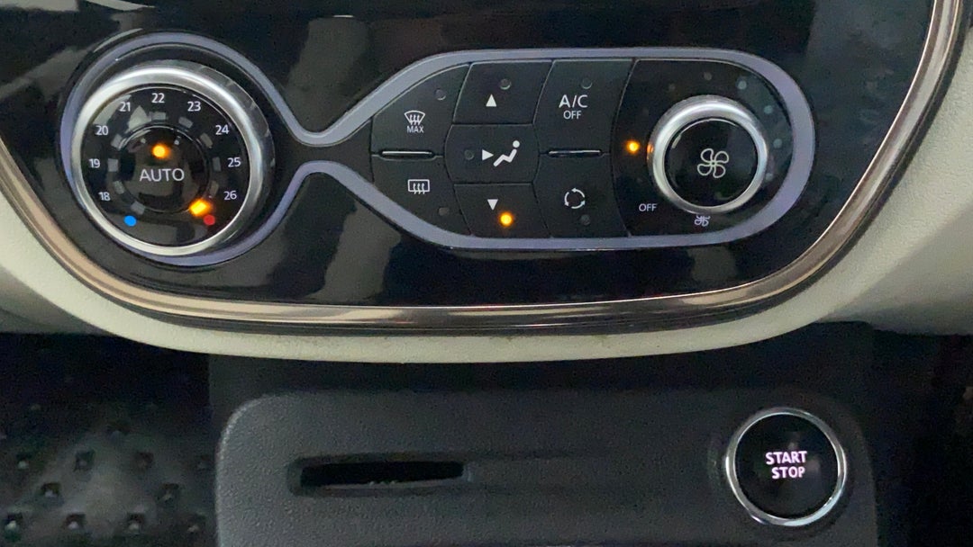 Automatic Climate Control 