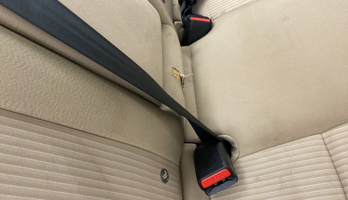 2019 Honda Amaze 1.2 VXMT I VTEC, Petrol, Manual, 38,297 km, Second-row right seat - Cover slightly torn