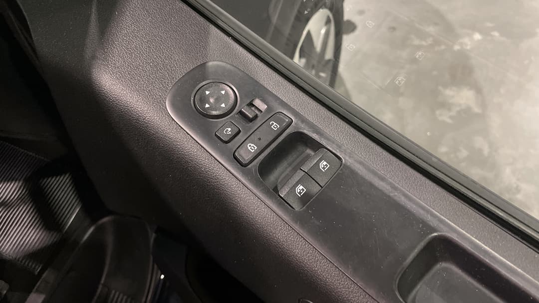 2021 Hyundai Staria Highlander, Automatic, 95607 km, Drivers Side Door Panel Controls