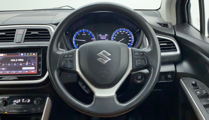 2015 Maruti S Cross ZETA 1.3, Diesel, Manual, 95,189 km, Steering Wheel Close Up