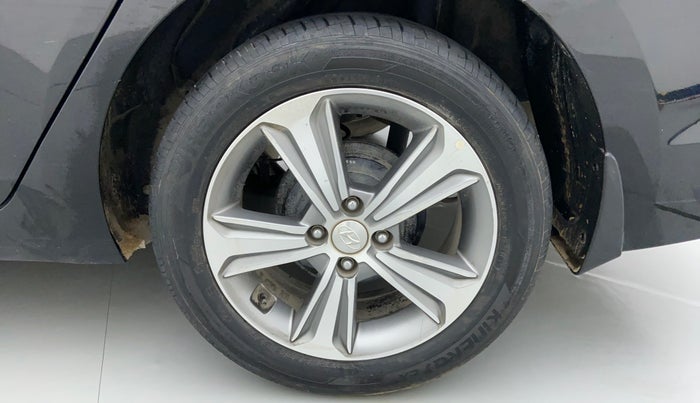 2018 Hyundai Verna 1.6 VTVT SX O, Petrol, Manual, 67,110 km, Left Rear Wheel