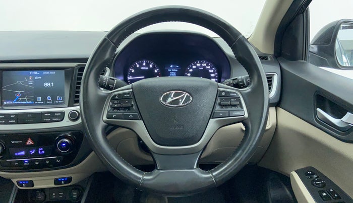 2018 Hyundai Verna 1.6 VTVT SX O, Petrol, Manual, 67,110 km, Steering Wheel Close Up