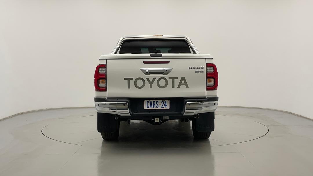 2022 Toyota Hilux Sr5 (4x4), Automatic, 48090 km, Back/Rear View