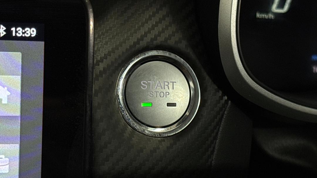 2022 MG ZS EV Essence, Automatic, 10996 km, Keyless / Button Start