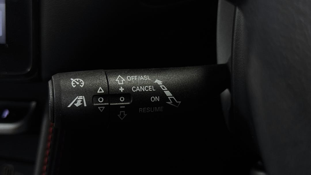2022 MG ZS EV Essence, Automatic, 10996 km, Cruise Control