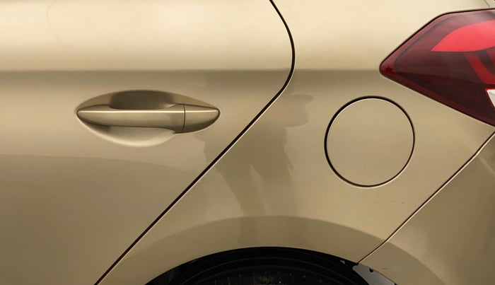 2015 Hyundai Elite i20 MAGNA 1.2, Petrol, Manual, 59,511 km, Left quarter panel - Slightly dented