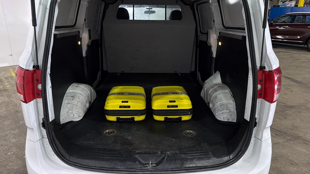 2021 LDV G10 Lift Door, Automatic, 92042 km, Boot Inside View with Luggage