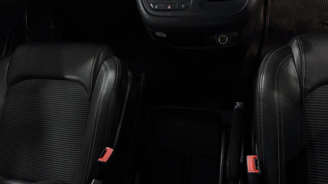 2021 LDV G10 Lift Door, Automatic, 92042 km, Center Console