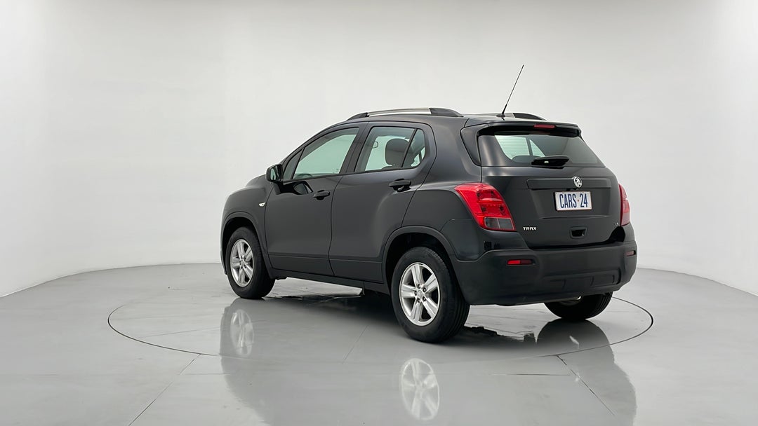 Left Back Diagonal (45- Degree) View