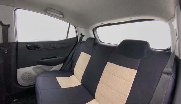 2020 Hyundai GRAND I10 NIOS MAGNA 1.2 MT, Petrol, Manual, 30,010 km, Right Side Rear Door Cabin