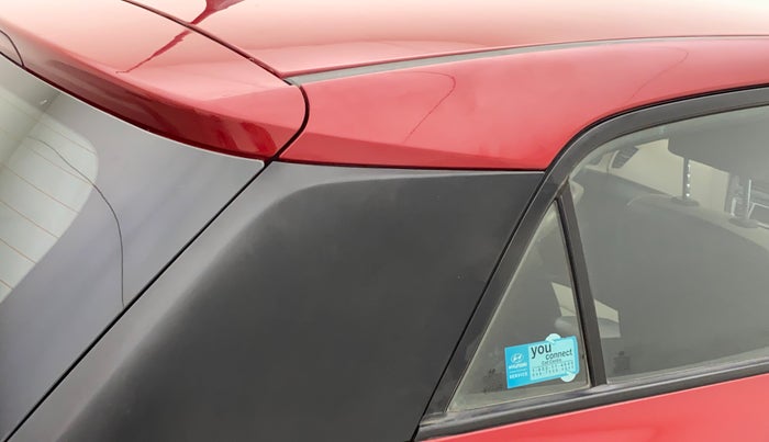 2015 Hyundai Elite i20 SPORTZ 1.2, Petrol, Manual, 1,19,879 km, Right C pillar - Minor scratches
