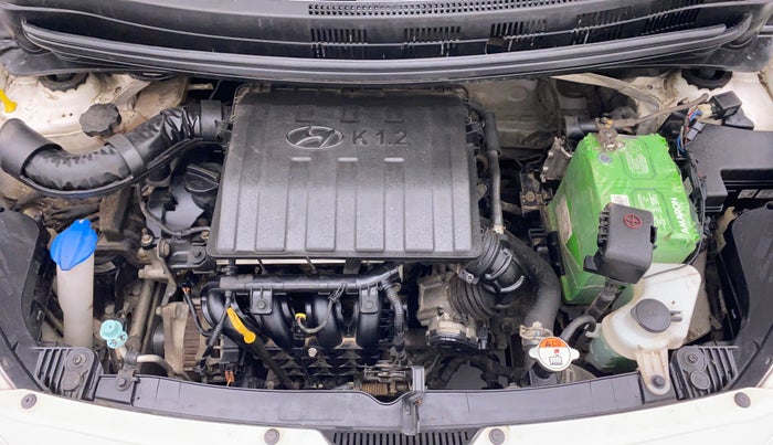 2016 Hyundai Grand i10 SPORTZ 1.2 KAPPA VTVT, Petrol, Manual, 42,484 km, Open Bonet